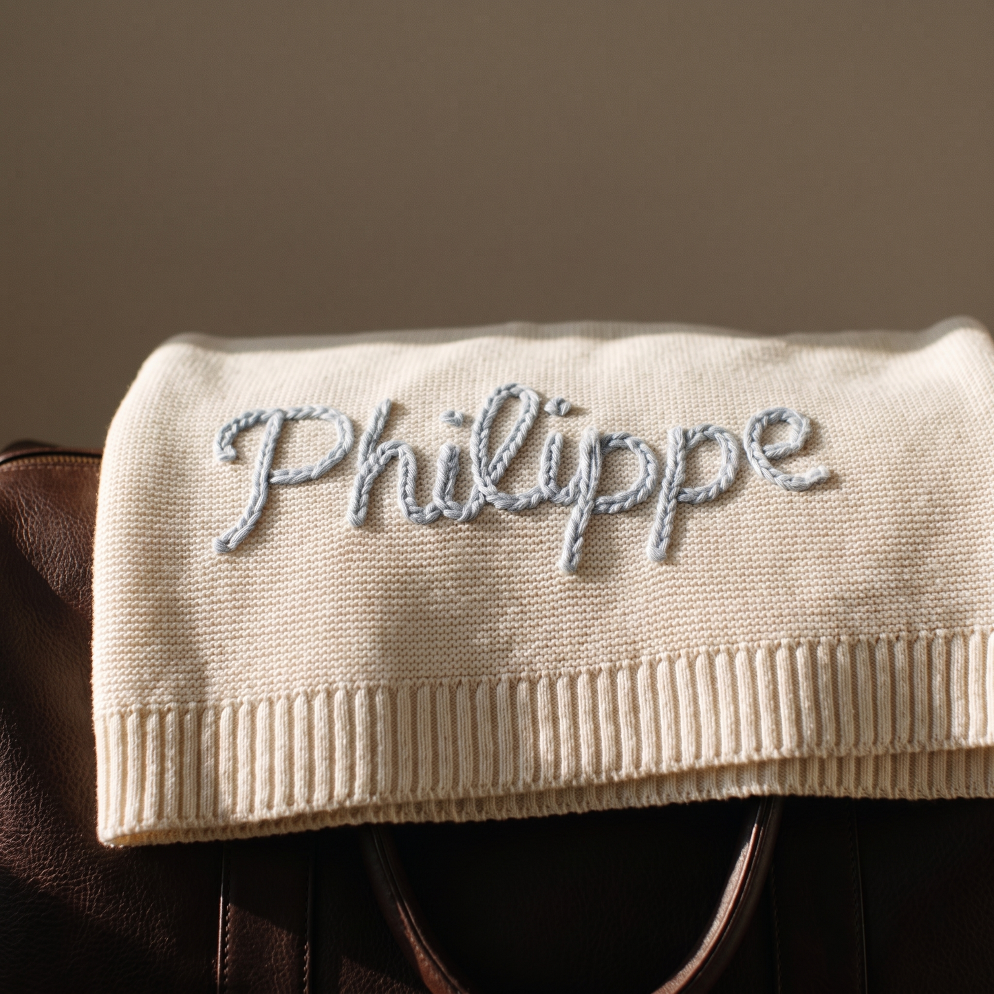 Handgestrickte personalisierte Decke
