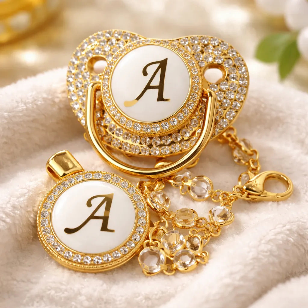 Personalisierter Schnuller mit Initiale + Schnullerhalter – 2 Sets zum Preis von 1