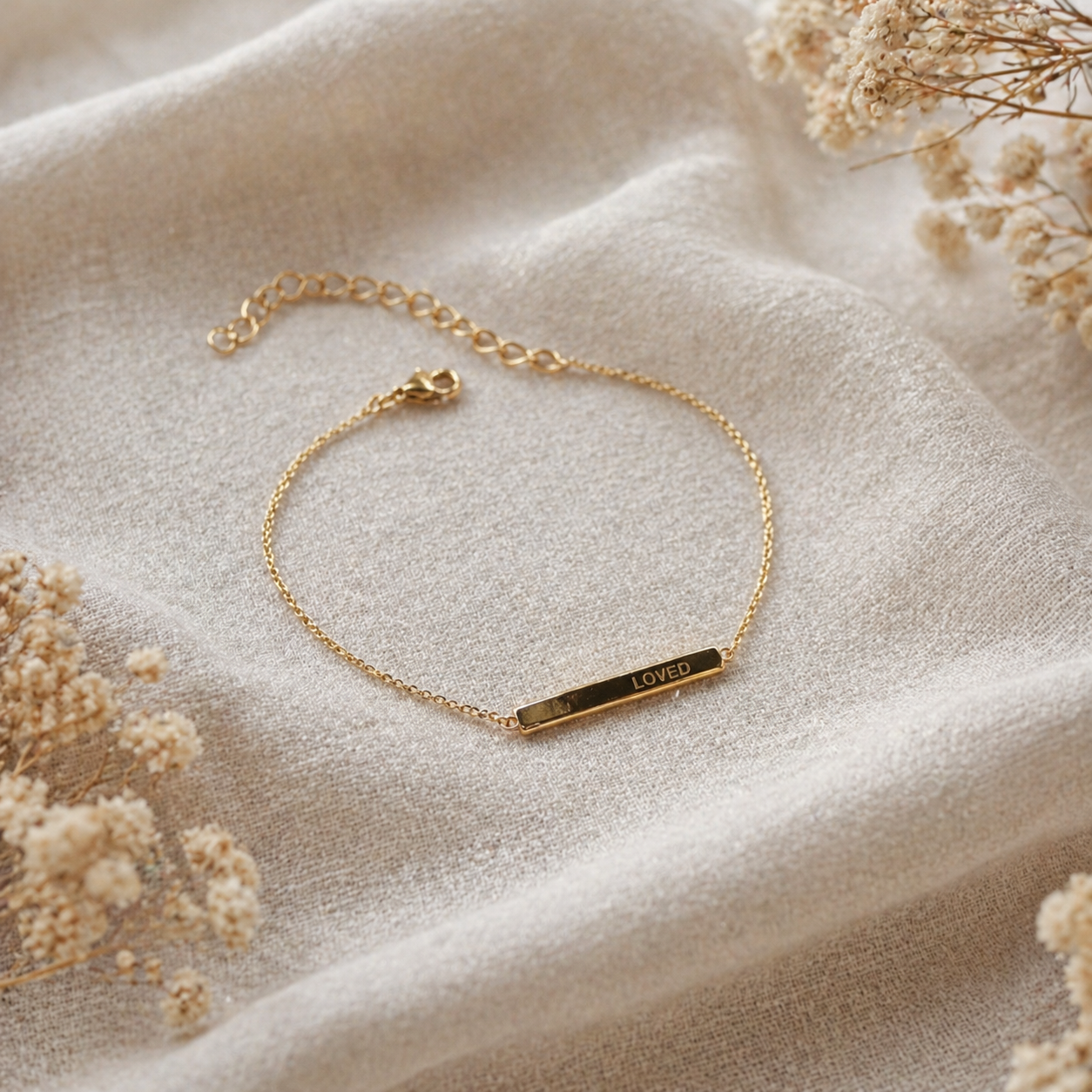 Heirloom Baby-Armband aus 14k Gold - loved